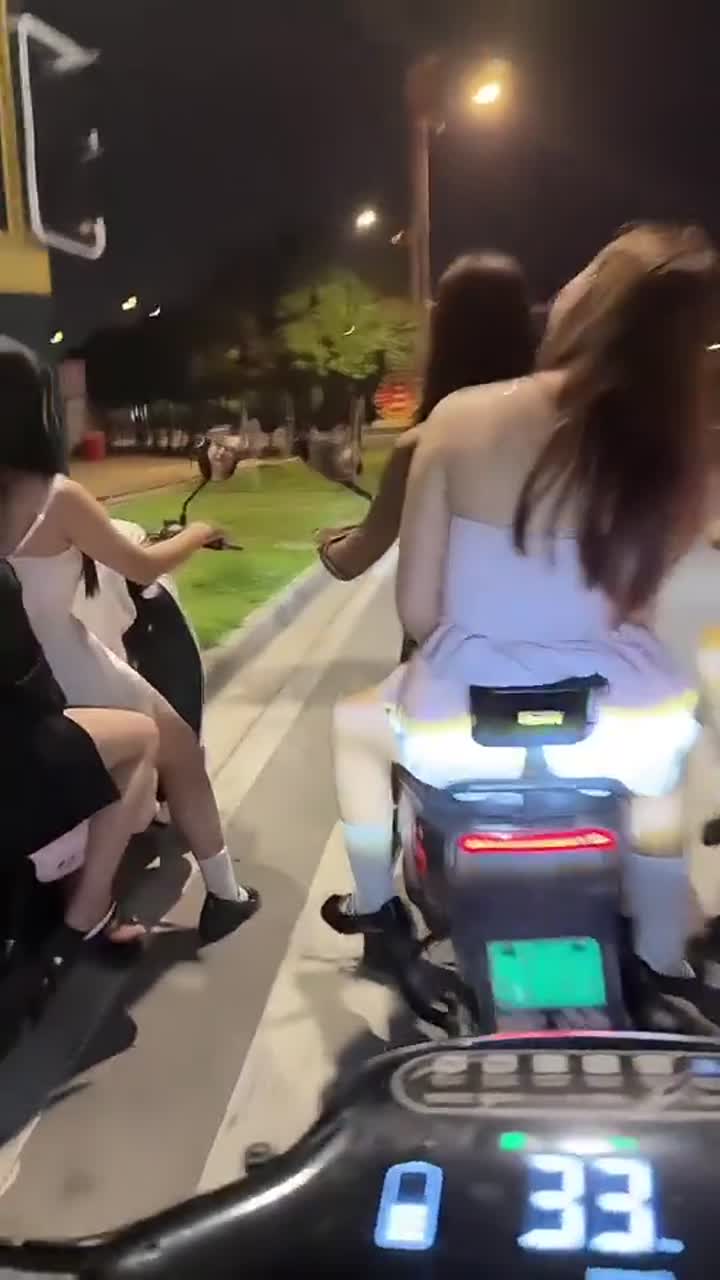 比老斑鸠好