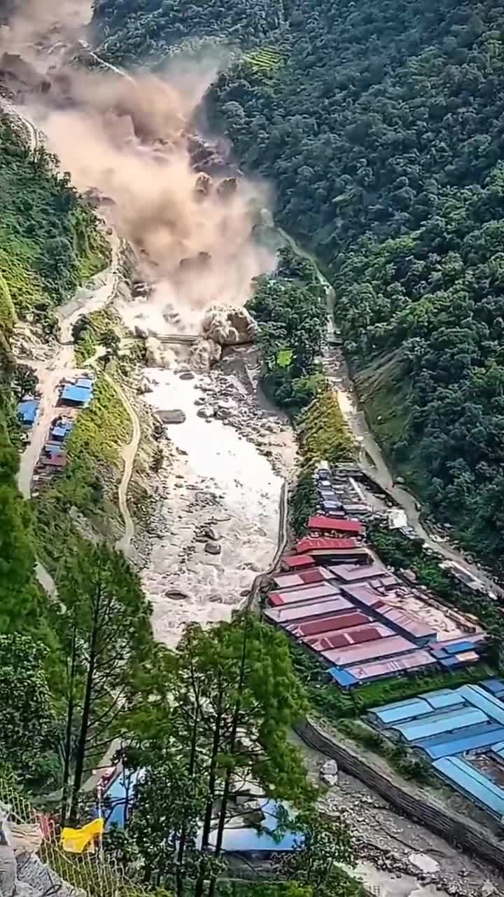 😱 Nepal