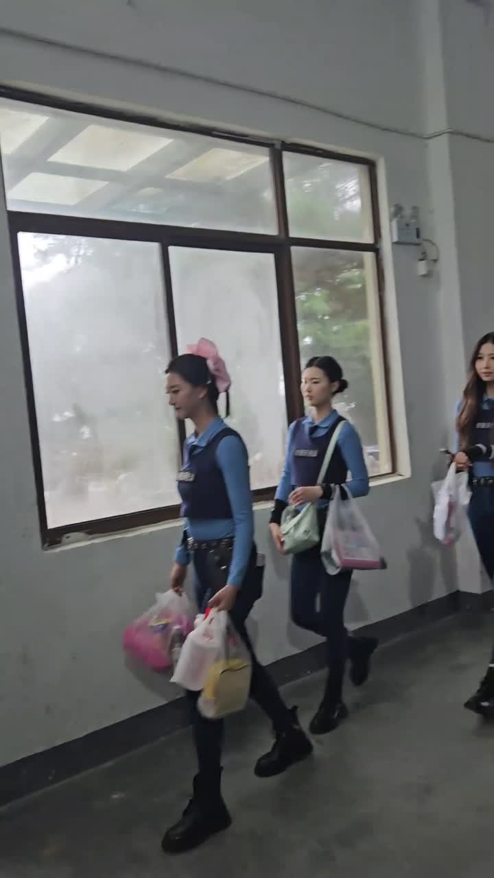 漂亮😻年轻才是社会需要的