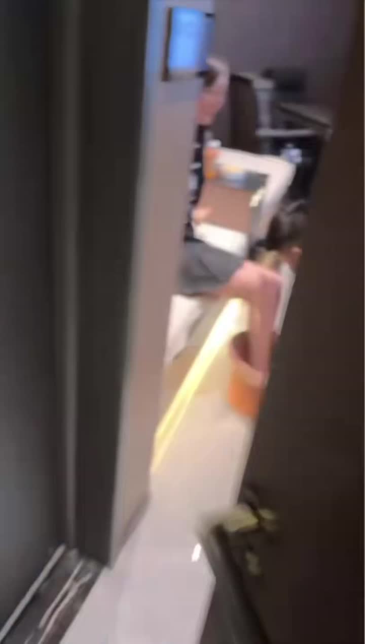 《反方向的钟》