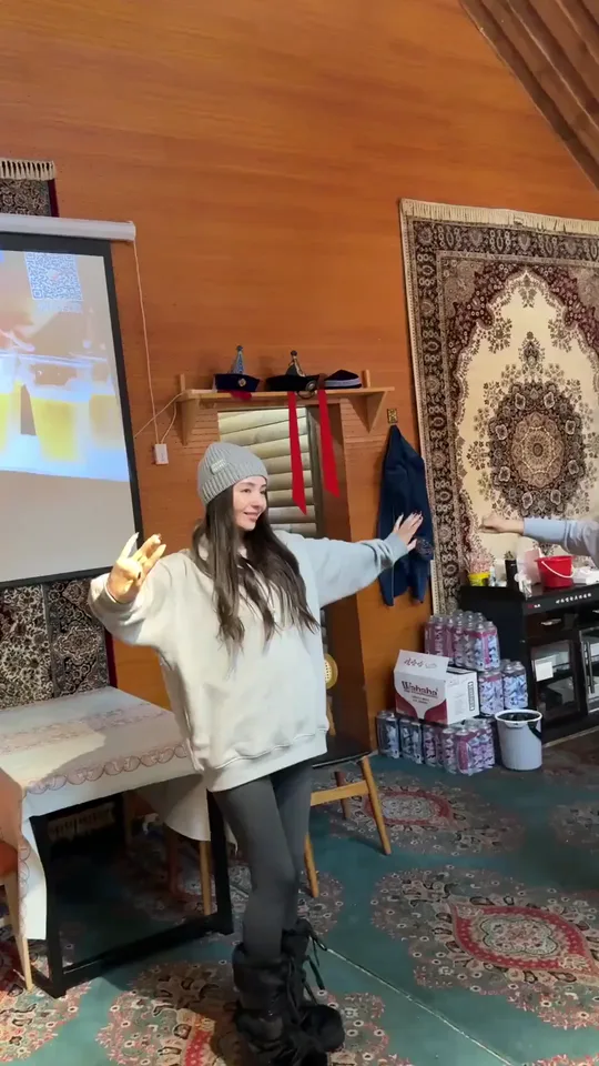 Uyghur women
