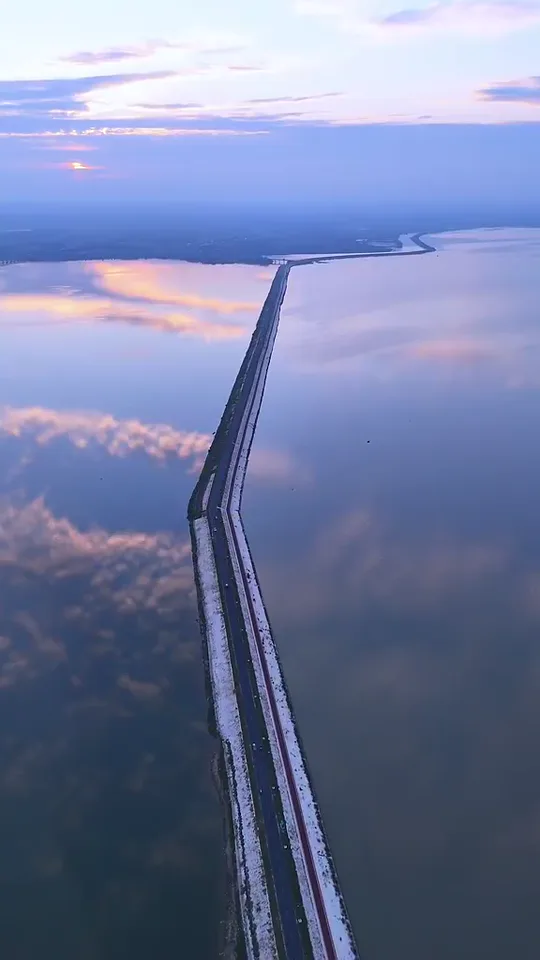 霍邱-Sky Mirror