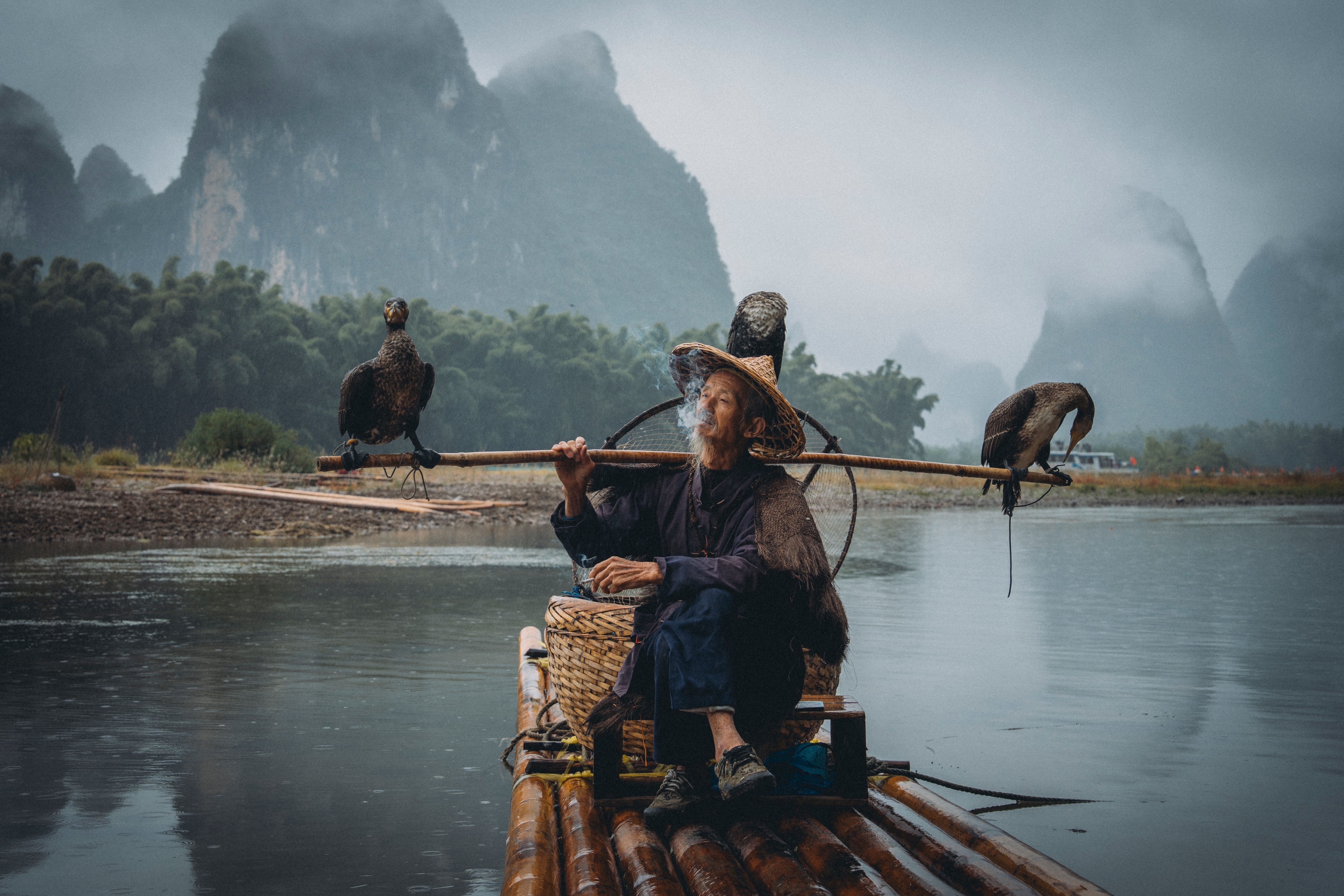 桂林旅行的最大收获是拍到了这位大叔
#china #guilin